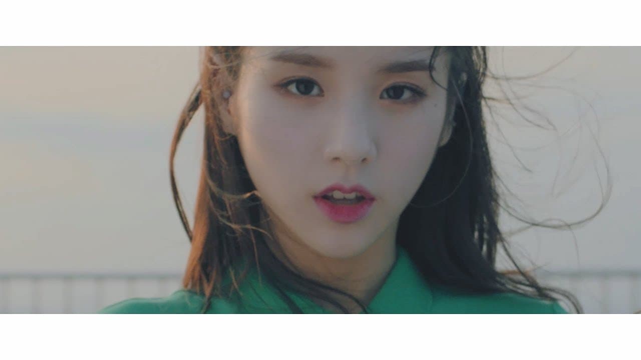 LOONA - Hi High MV