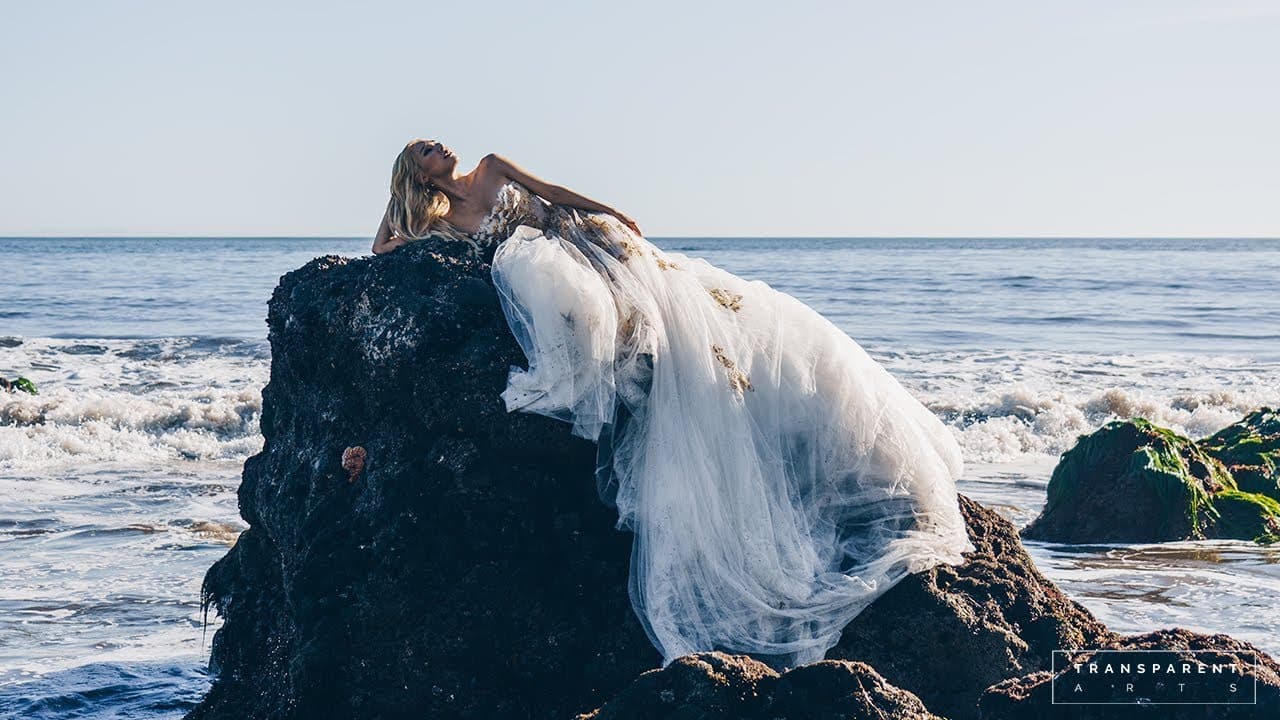 Tiffany Young - Born Again MV