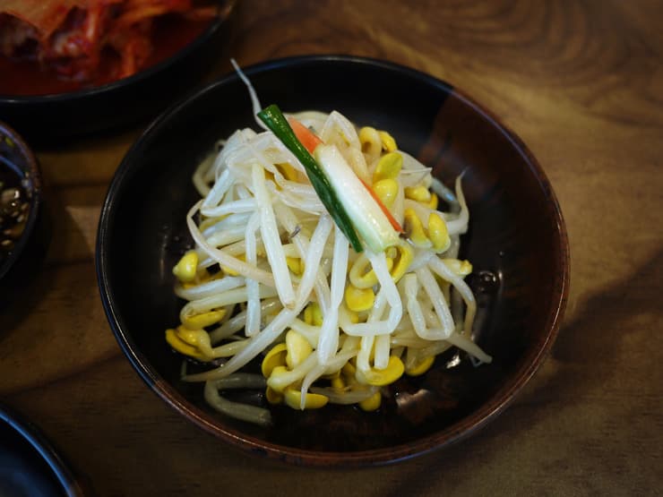 Kongnamul-muchim