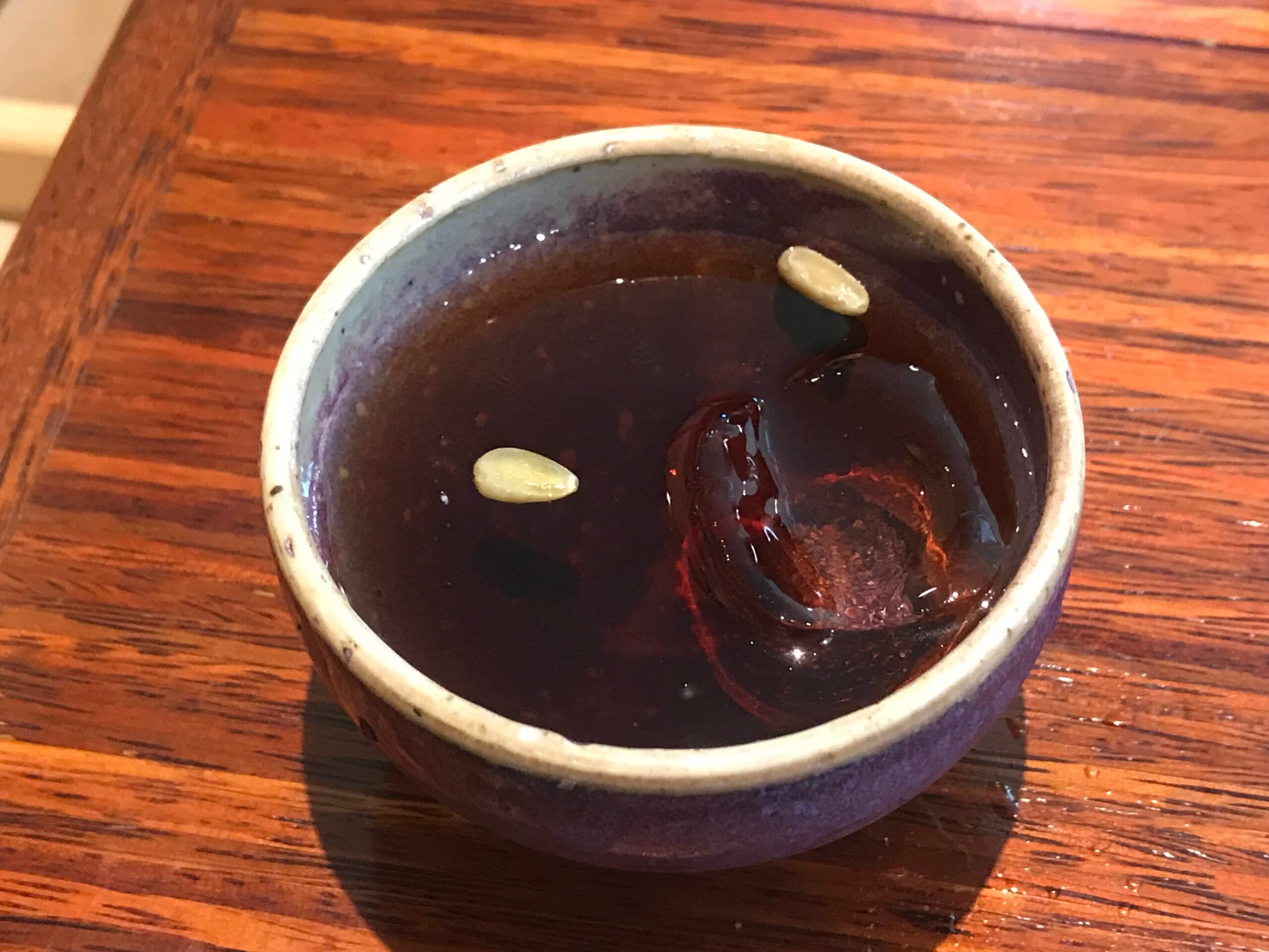 Sujeonggwa (Ponche Gelado de Canela e Caqui)