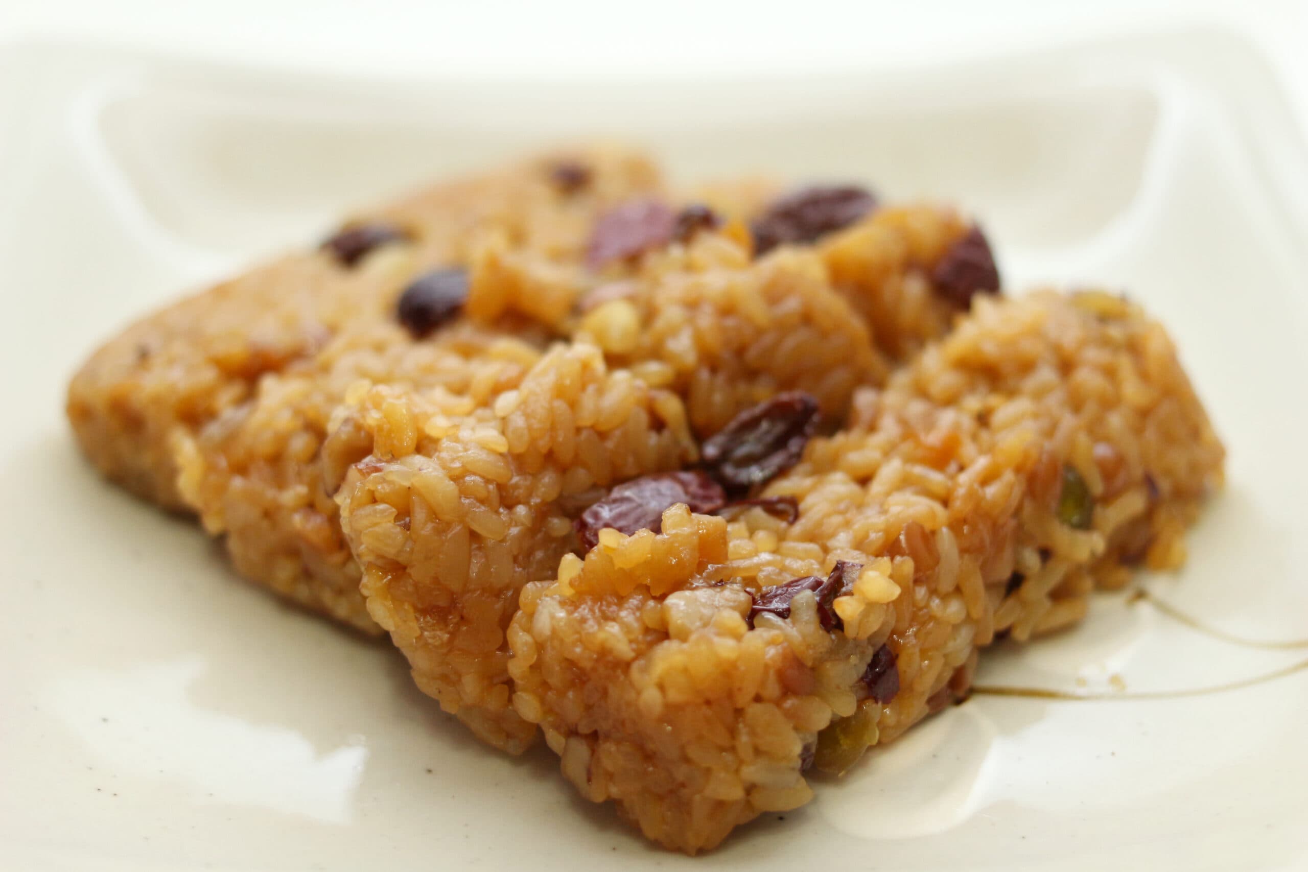 Yaksik (Doce de Arroz Glutinoso com Castanhas)